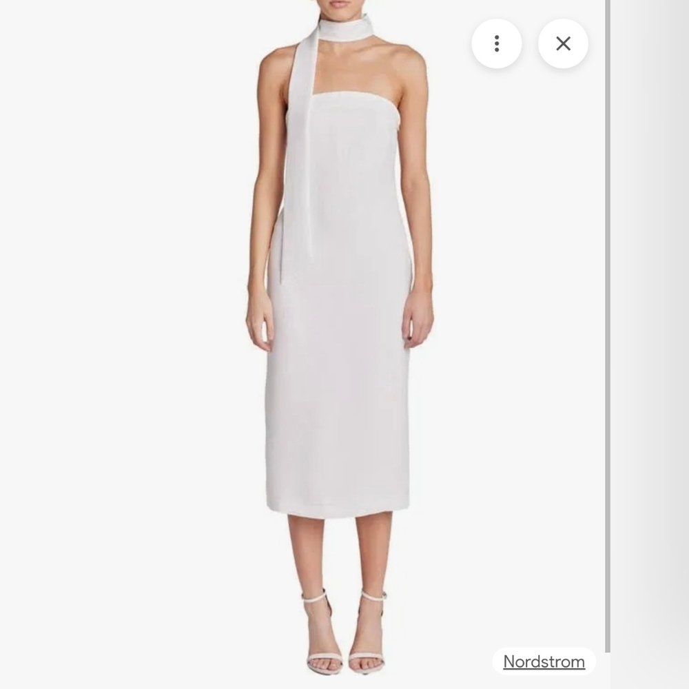 Elegant White Strapless Dress